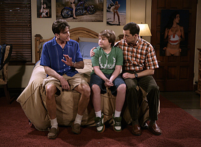 "Two and a Half Men" 89880