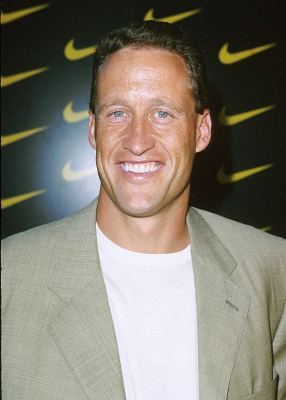Jim Everett 234948