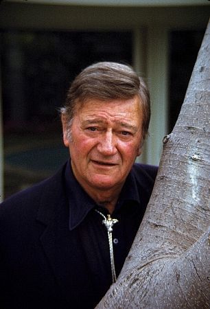 John Wayne 3872