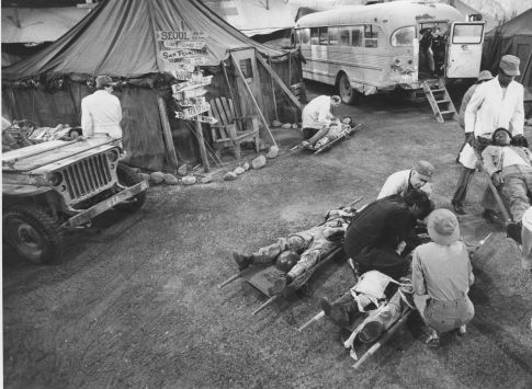 "M*A*S*H" 23381